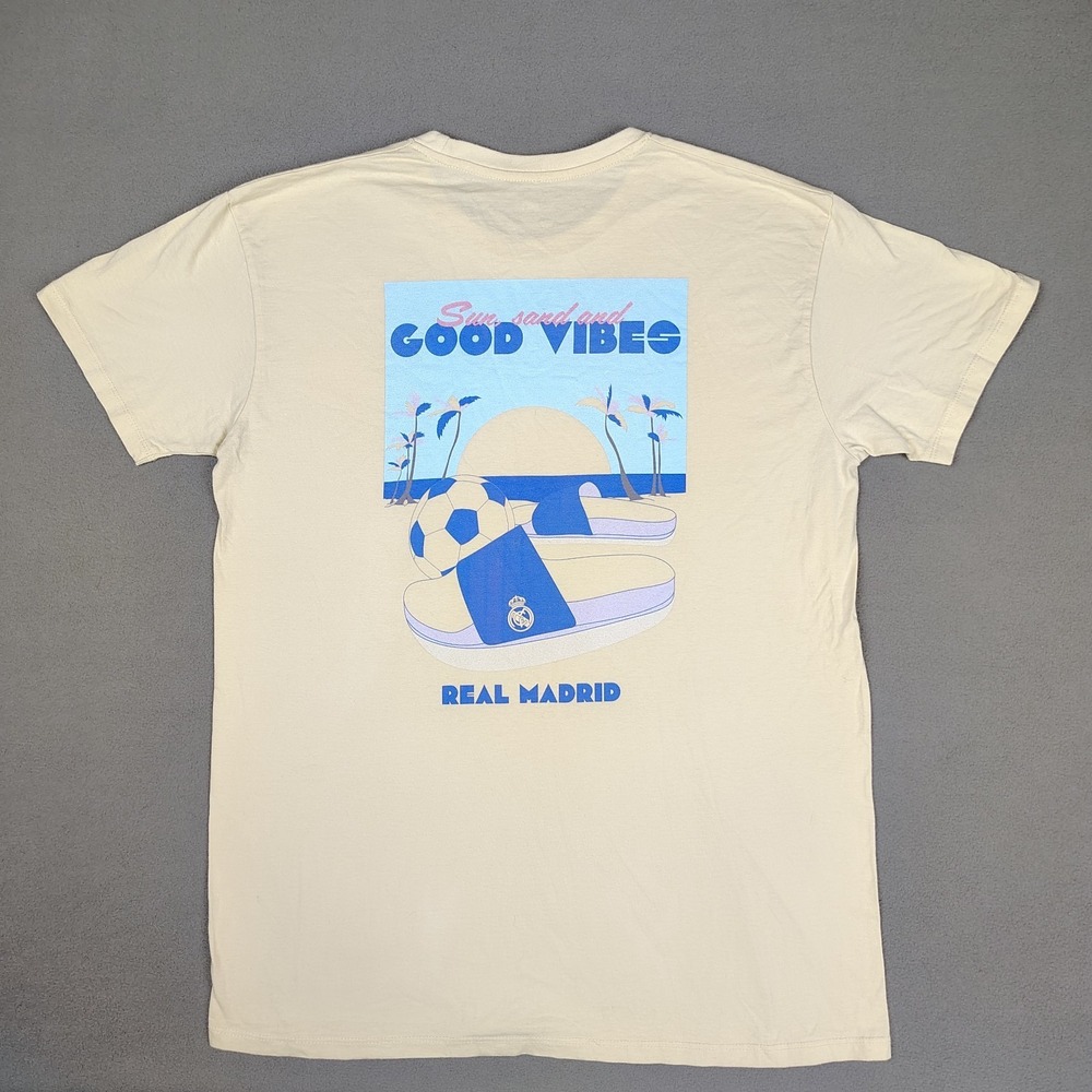 Real Madrid Graphic Tee Shirt Men Medium Large Cream Summer Beach Print (23x30)